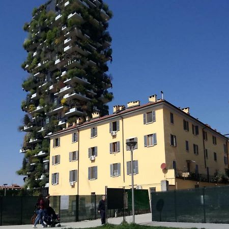 King'S House Bosco Verticale Unicredit Tower Gaeaulenti Milan Exterior photo